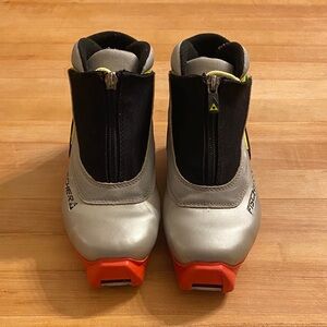 Fischer Kids' Silver and Black Ski Boots with Orange Soles